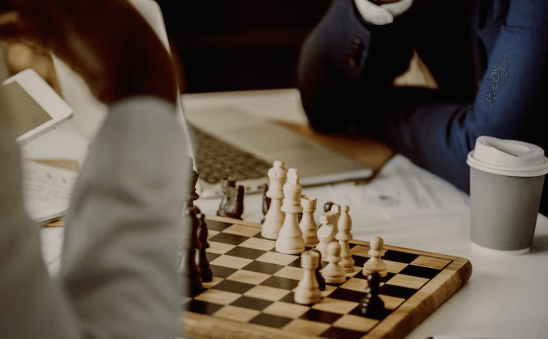 Mastering Micro: Precision Control for Maximum Impact in Strategy Games